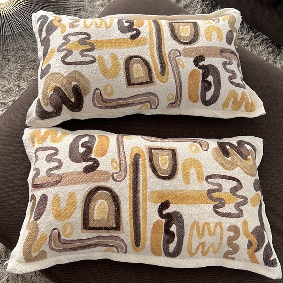 Living Spaces and Z Gallerie Esme Throw Decor Pillows - Picture 2 of 9